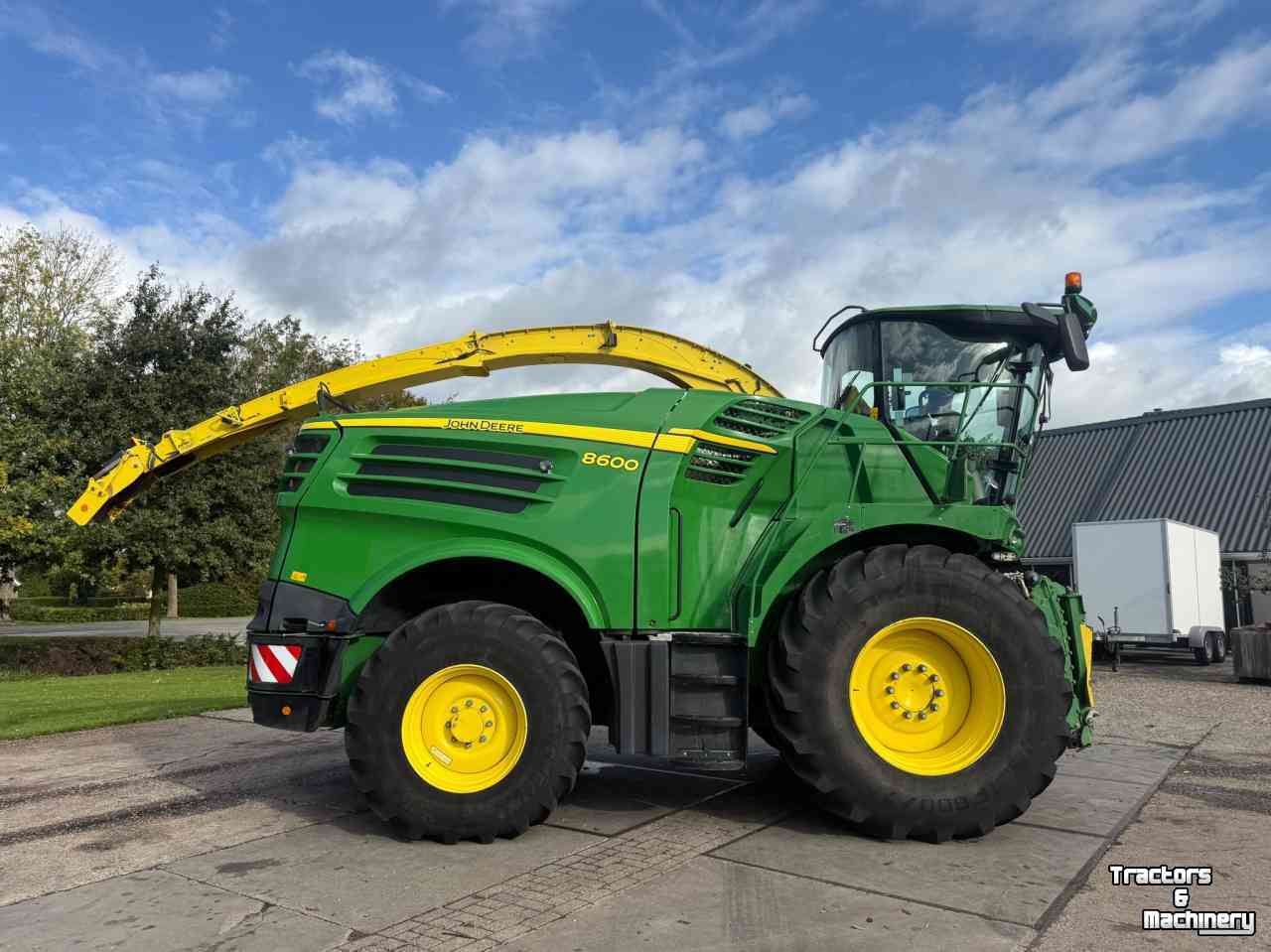 Veldhakselaar John Deere 8600 40 KM Korrelkneuzer Airco 4 WD Harvester Claas