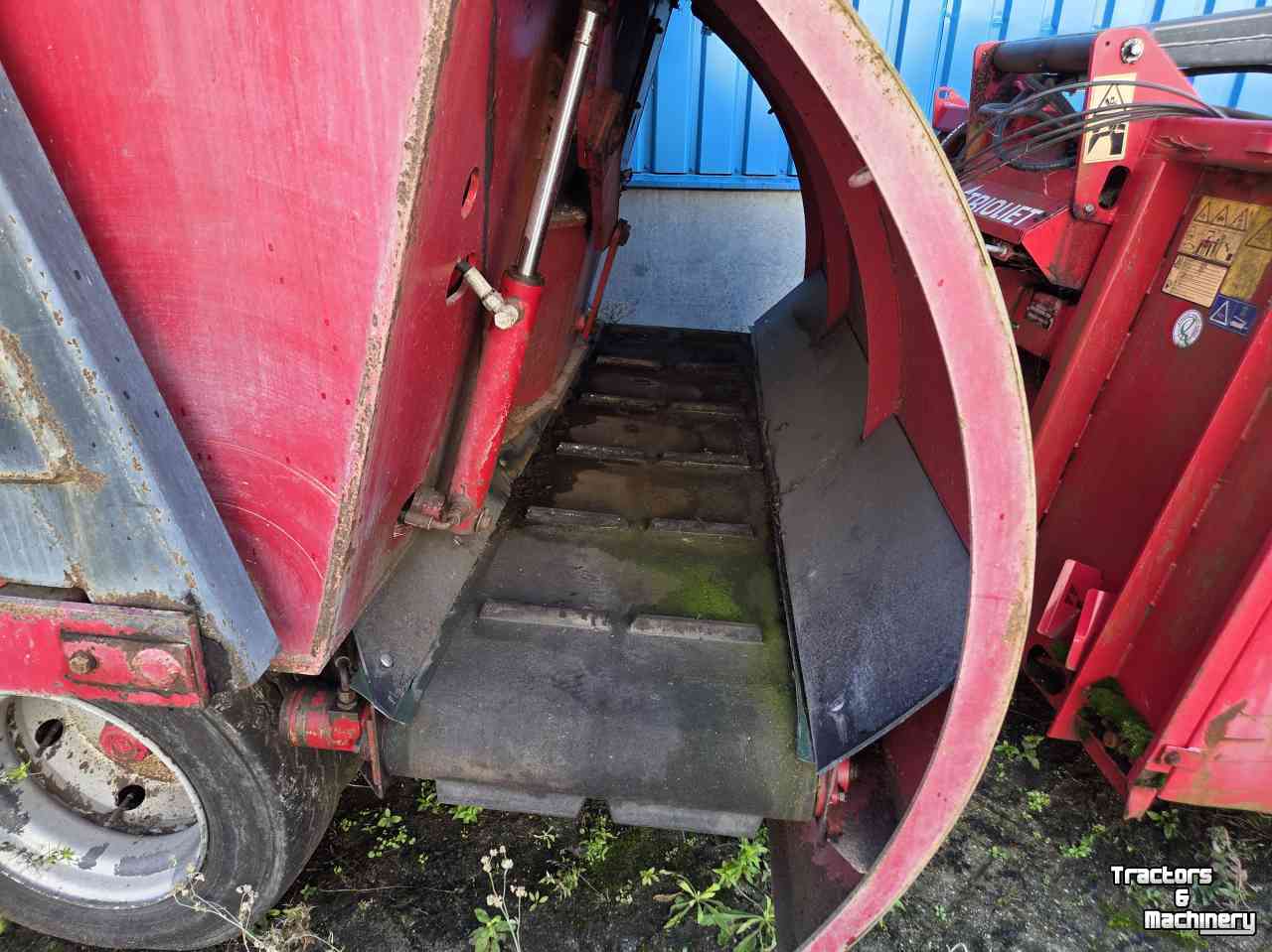 Voermengwagen BVL V-MIX 10LS