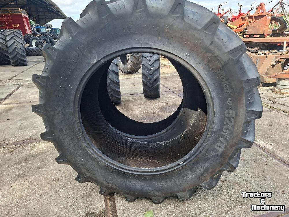 Wielen, Banden, Velgen & Afstandsringen Taurus 520/70R38