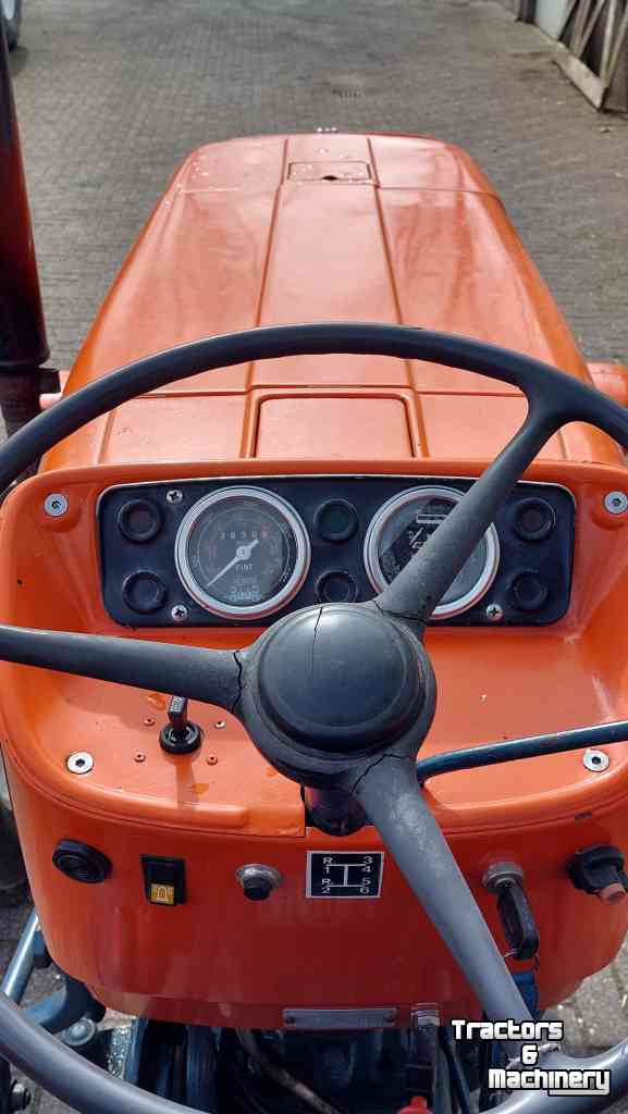 Traktoren Fiat 750 H 2WD