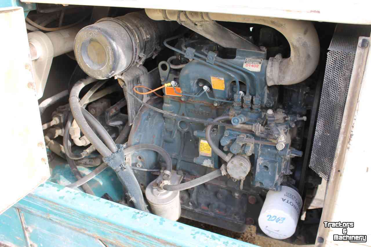 Veeg- en veeg/zuigmachines Tennant 275 veegmachine veeg/zuigmachine zelfrijdende borstel Kubota dieselmotor