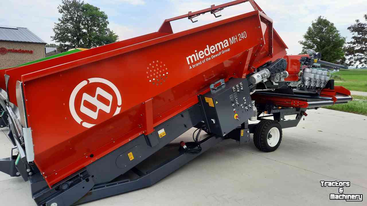 Stortbak Miedema MH 240 stortbunker