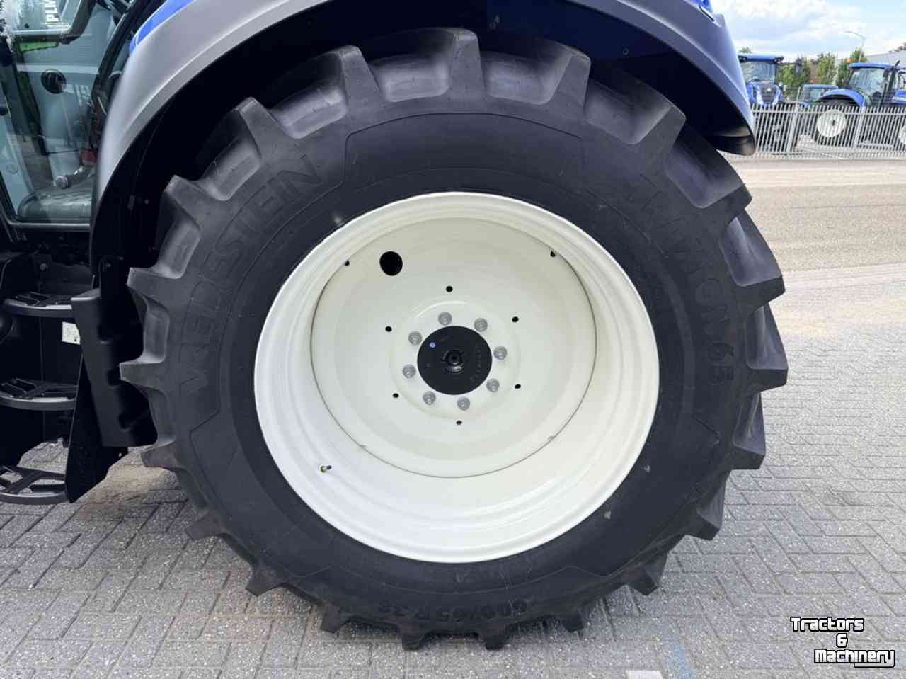 Tractor / Trekker New Holland T5.140 AC Stage V
