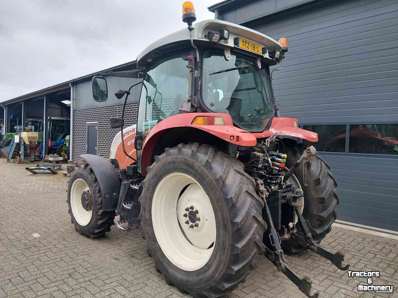 Tractor / Trekker Steyr 4115 Profi  Fronthef PTO en Kruipversnelling