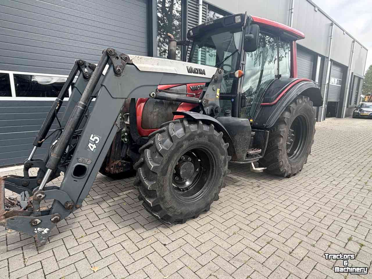 Tractor / Trekker Valtra N92