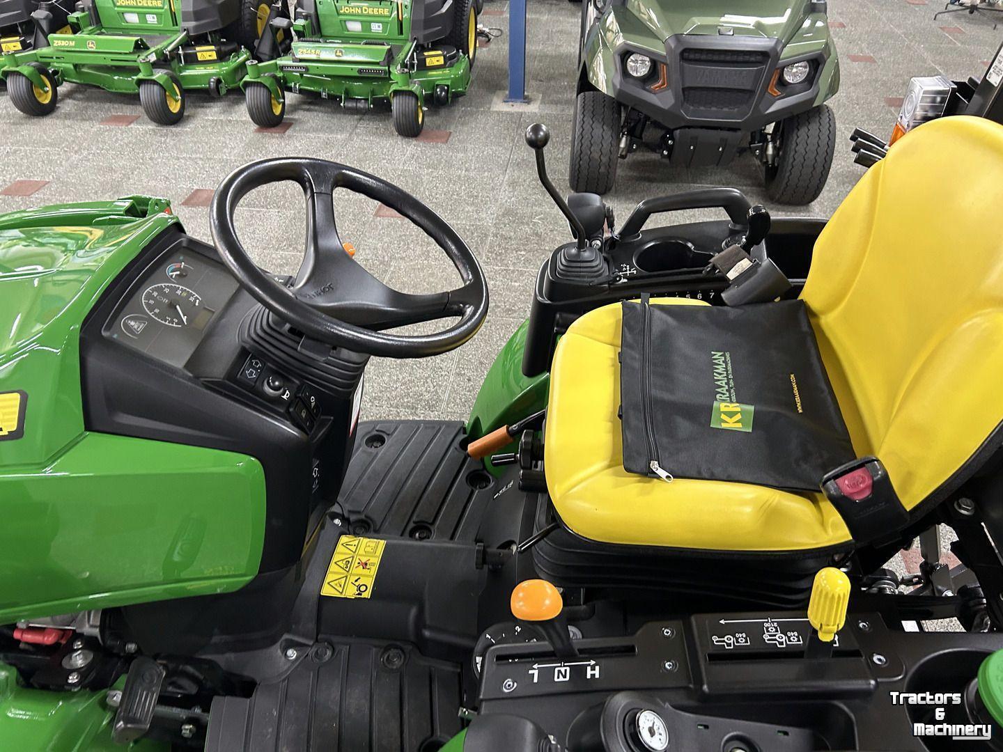 Smalspoor tractor John Deere 2026R