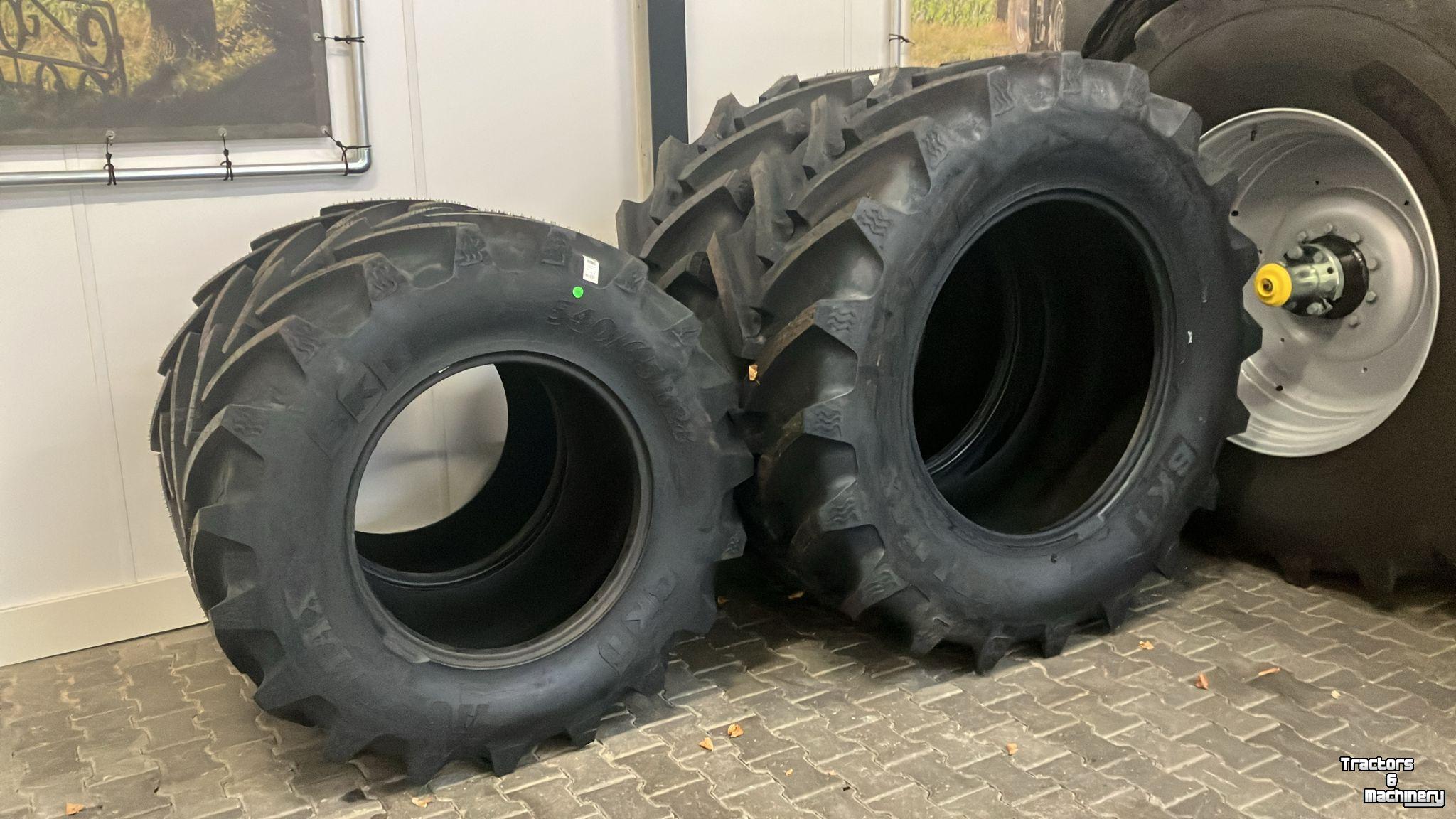 Wielen, Banden, Velgen & Afstandsringen BKT 540/65R28 en 650/65R38