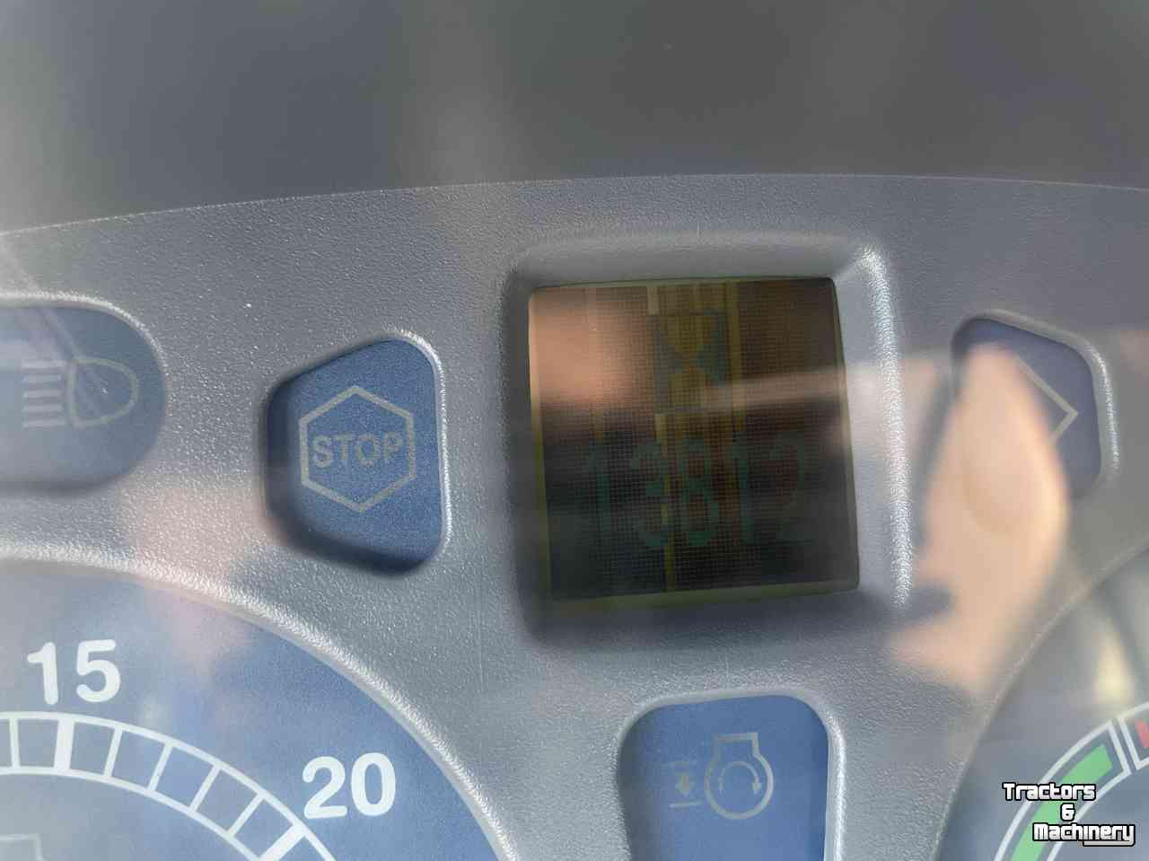 Tractor / Trekker New Holland TVT 190 Vario airco fronthef + frontpto !!