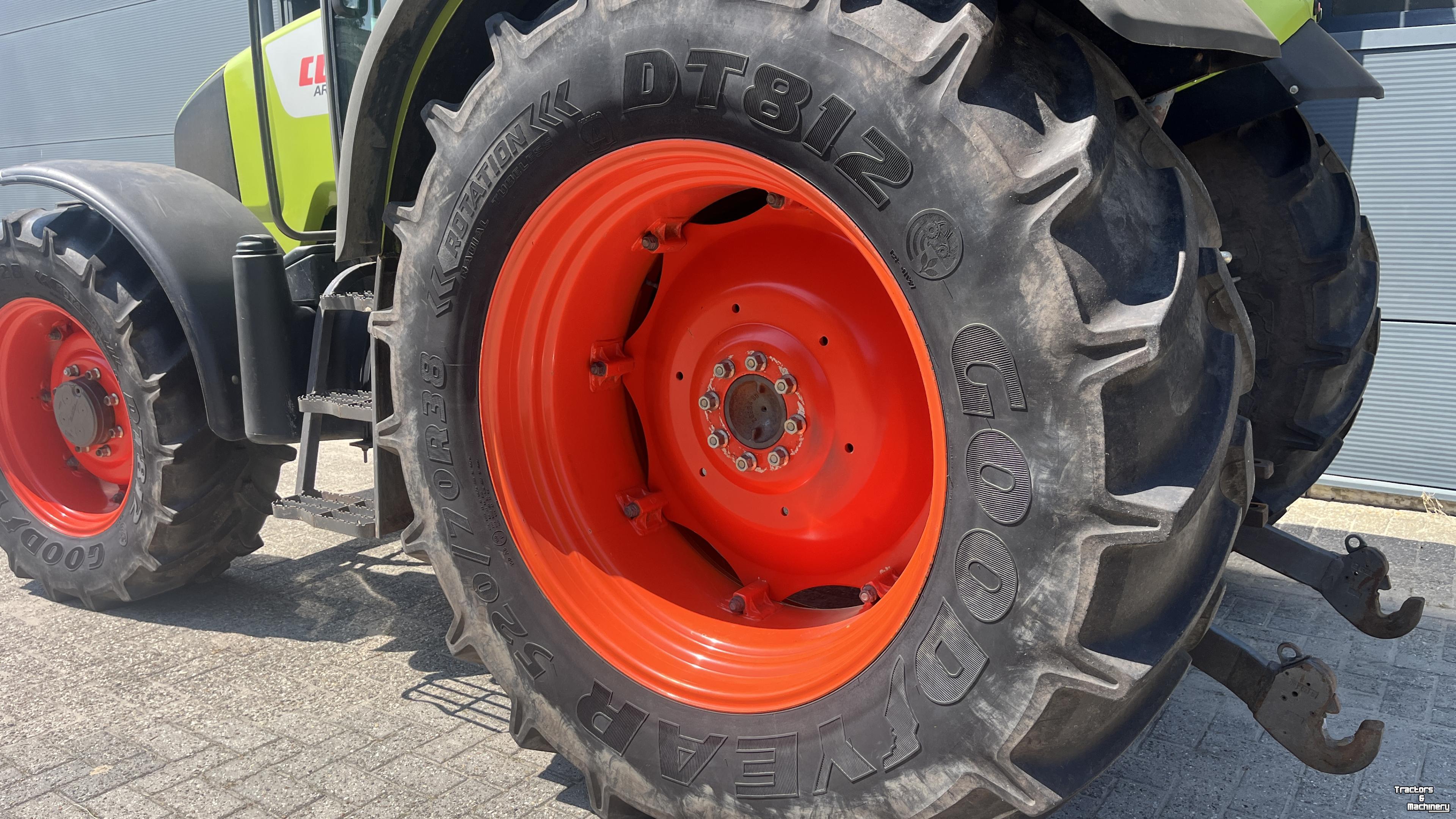Tractor / Trekker Claas ARES 566 RZ