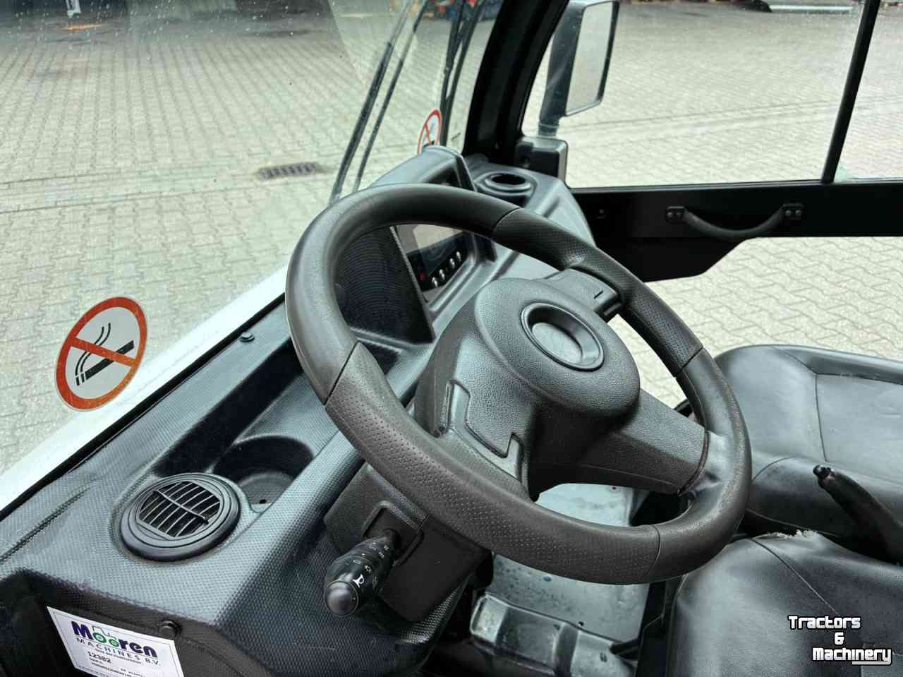 Overige tuin- en parkmachines en toebehoren Goupil G4 elektrische wagen met afval container