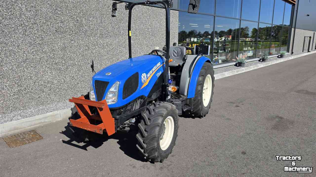 Compact tractor New Holland T3.55F