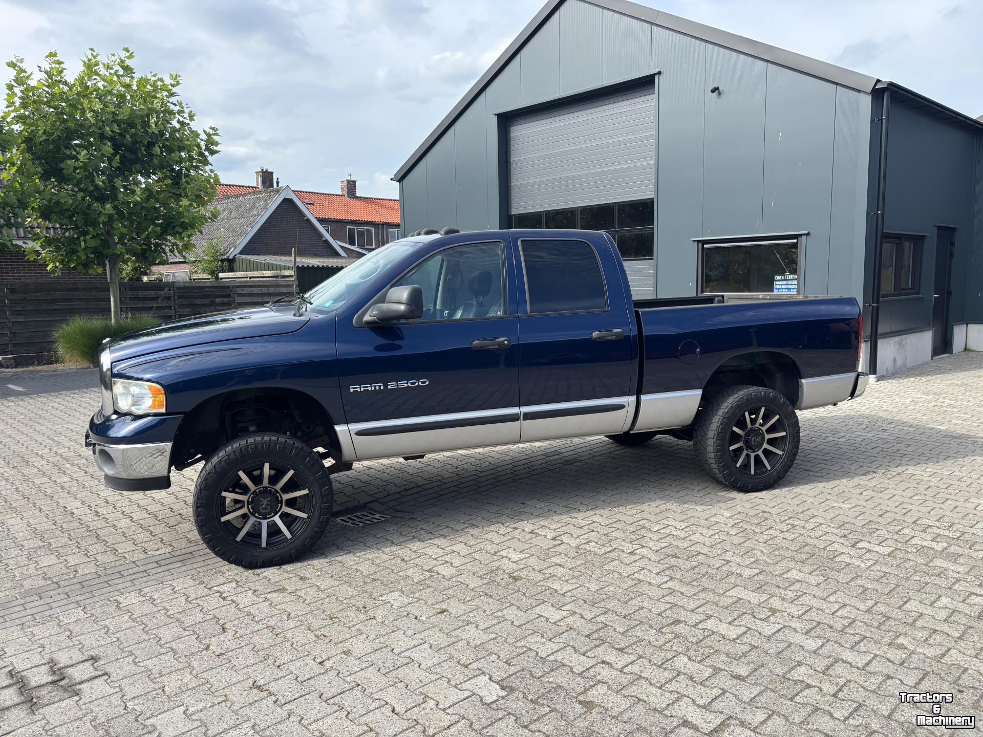 Pick-up  4wd, Crew-Cab, Nw-APK, Youngtimer.