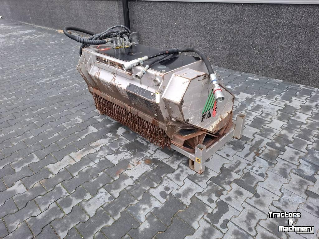 Bosfrees FAE UML/HY-100 VT mulcher