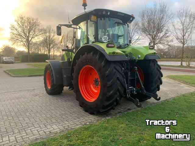 Traktoren Claas Arion 640