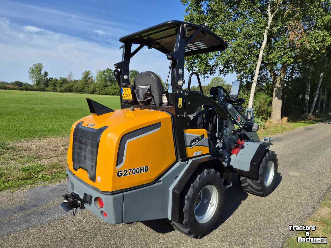 Shovel / Wiellader / Kniklader Giant G 2700 HD