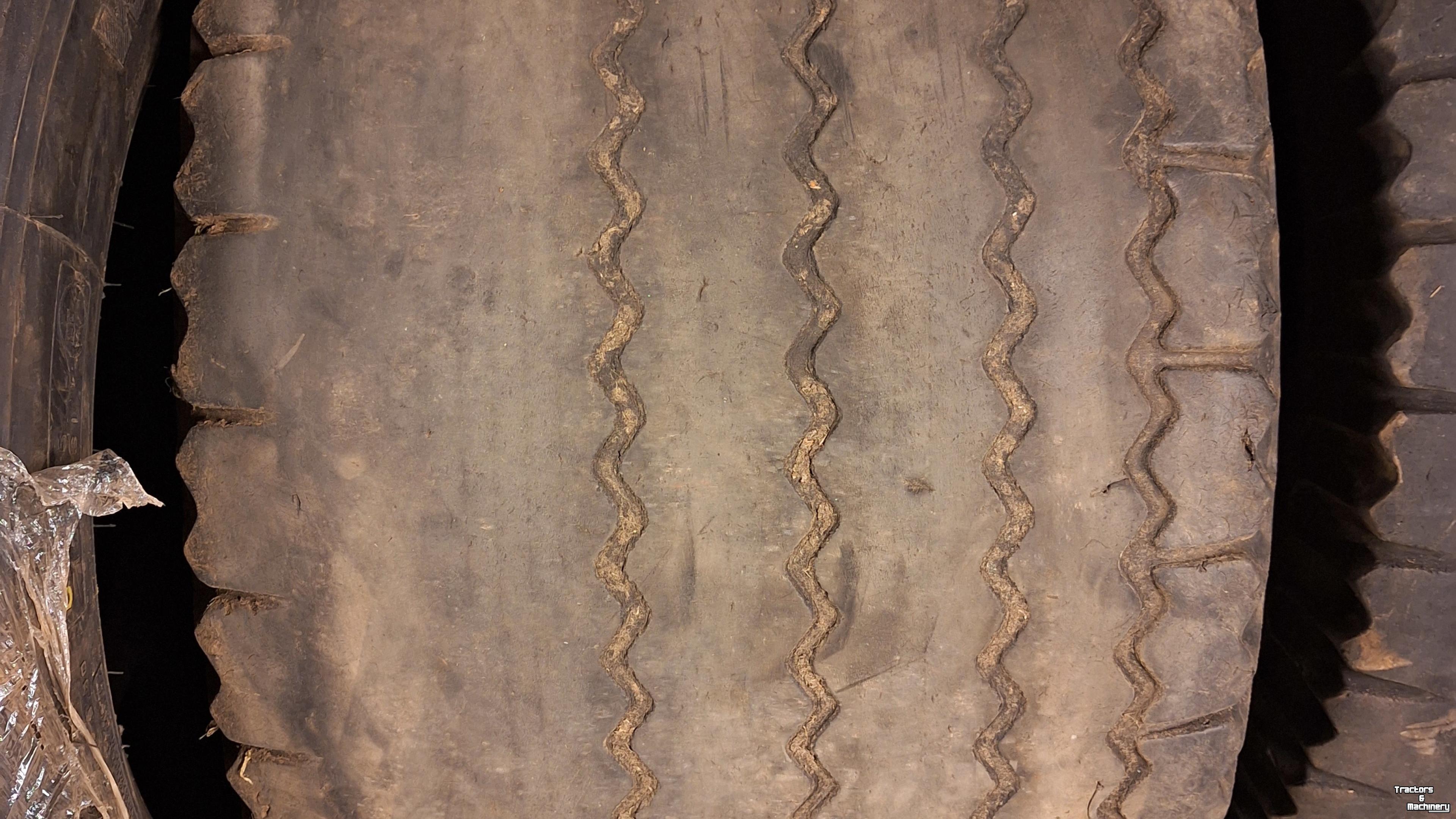 Wielen, Banden, Velgen & Afstandsringen Vredestein VREDESTEIN 500/50X17 BUITENBAND