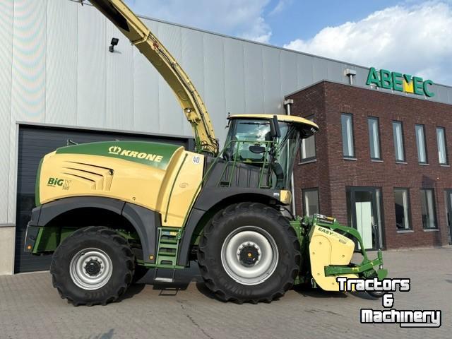Veldhakselaar Krone BigX 580, EF300 pickup, EC 600-2 8R. maisbek.