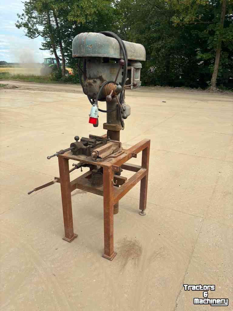 Boormachine  kolomboor
