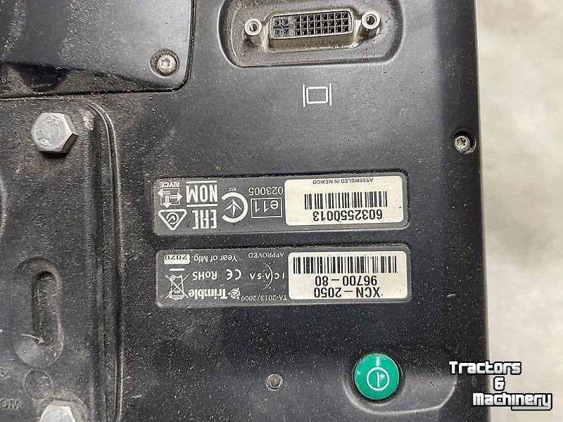 GPS besturings systemen en toebehoren Trimble XCN 2050 RTK + Nav. Contr. en modem