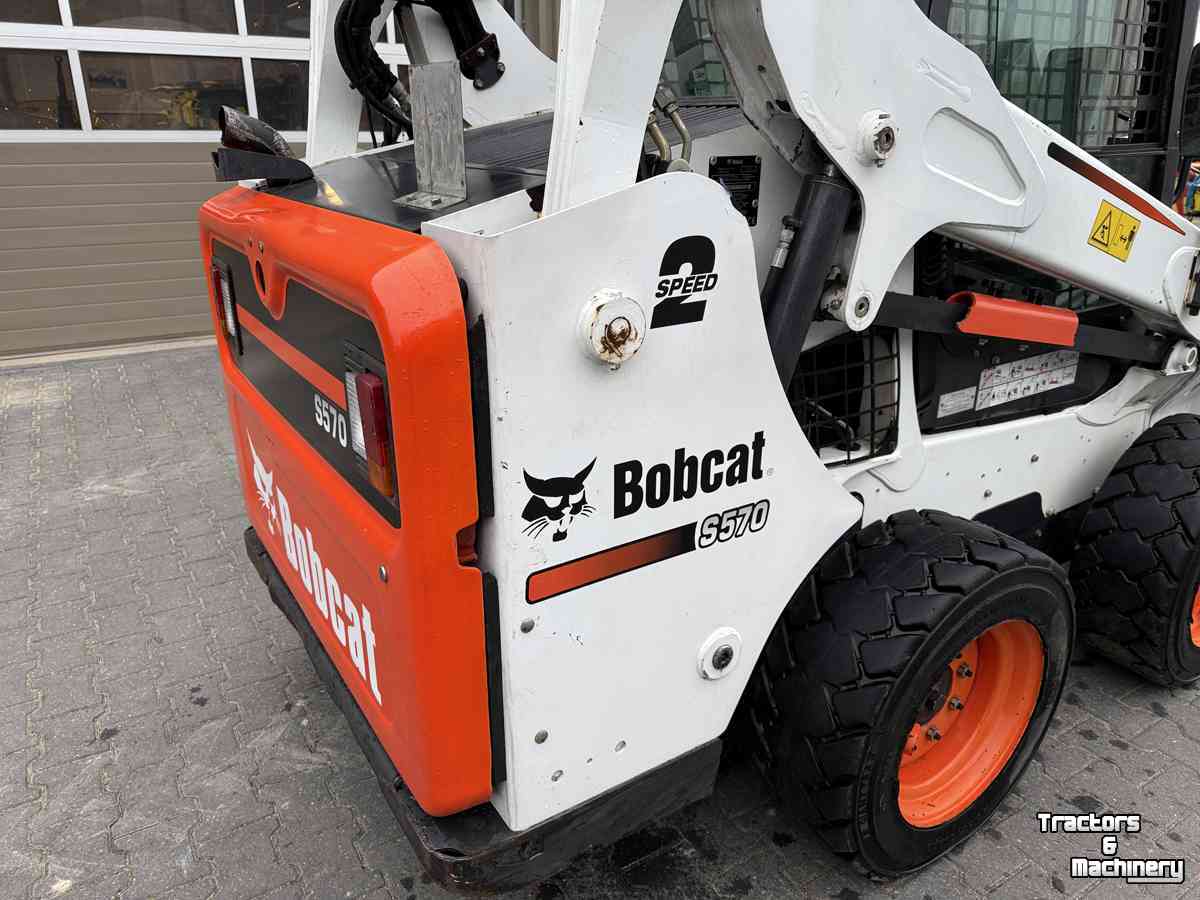 Schranklader / Skid Steer Lader Bobcat S570 skidsteer
