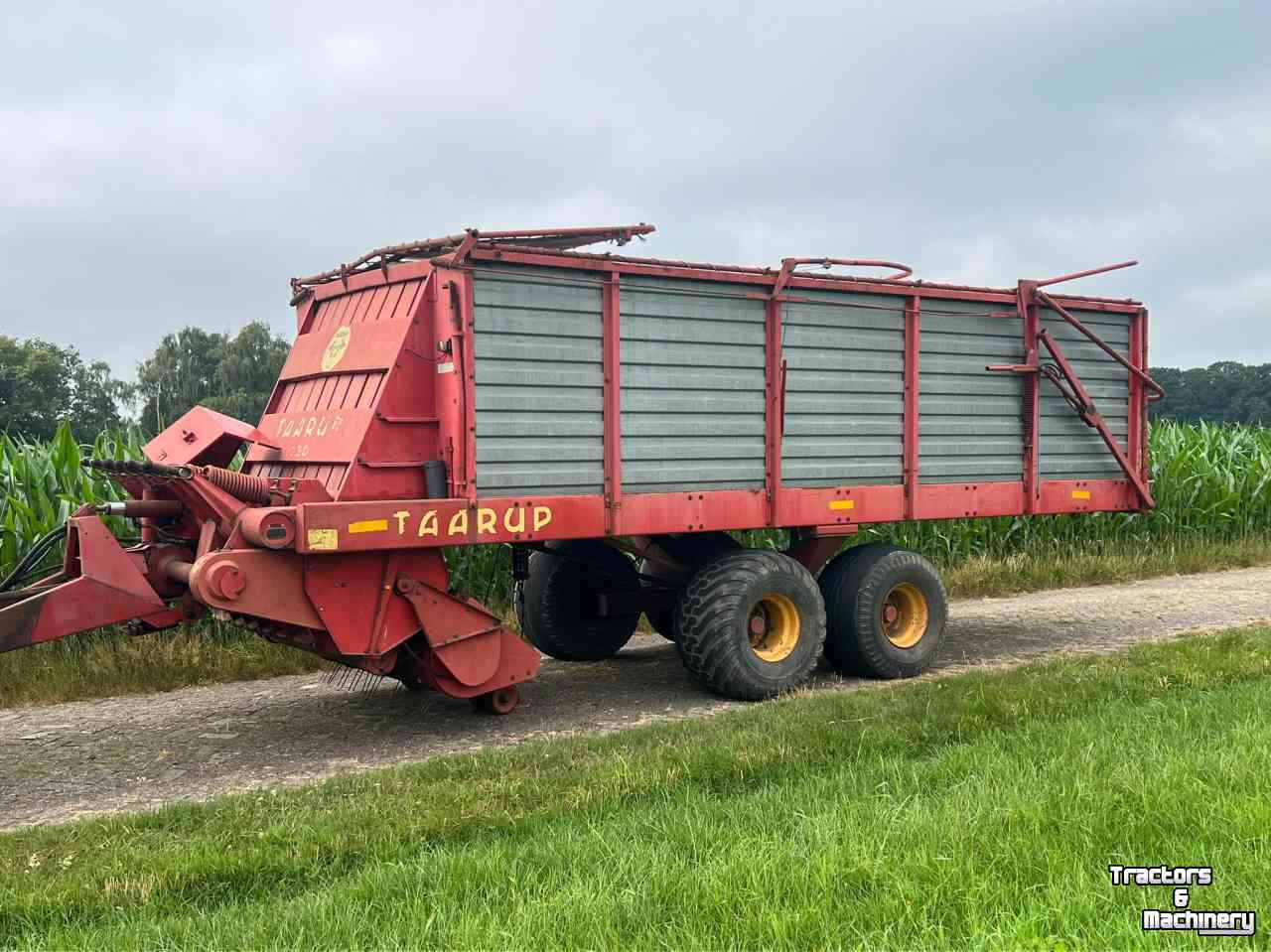 Opraapwagen Taarup 1030 Opraapwagen / Ladewagen
