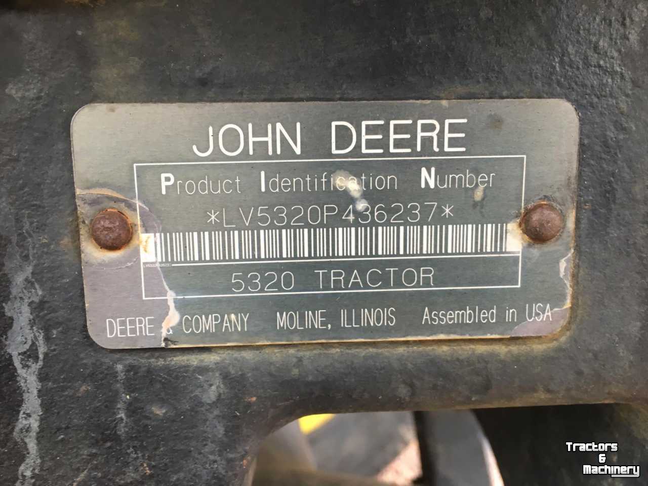 Traktoren John Deere 5320 MFWD UTILITY COMPACT TRACTOR CO USA