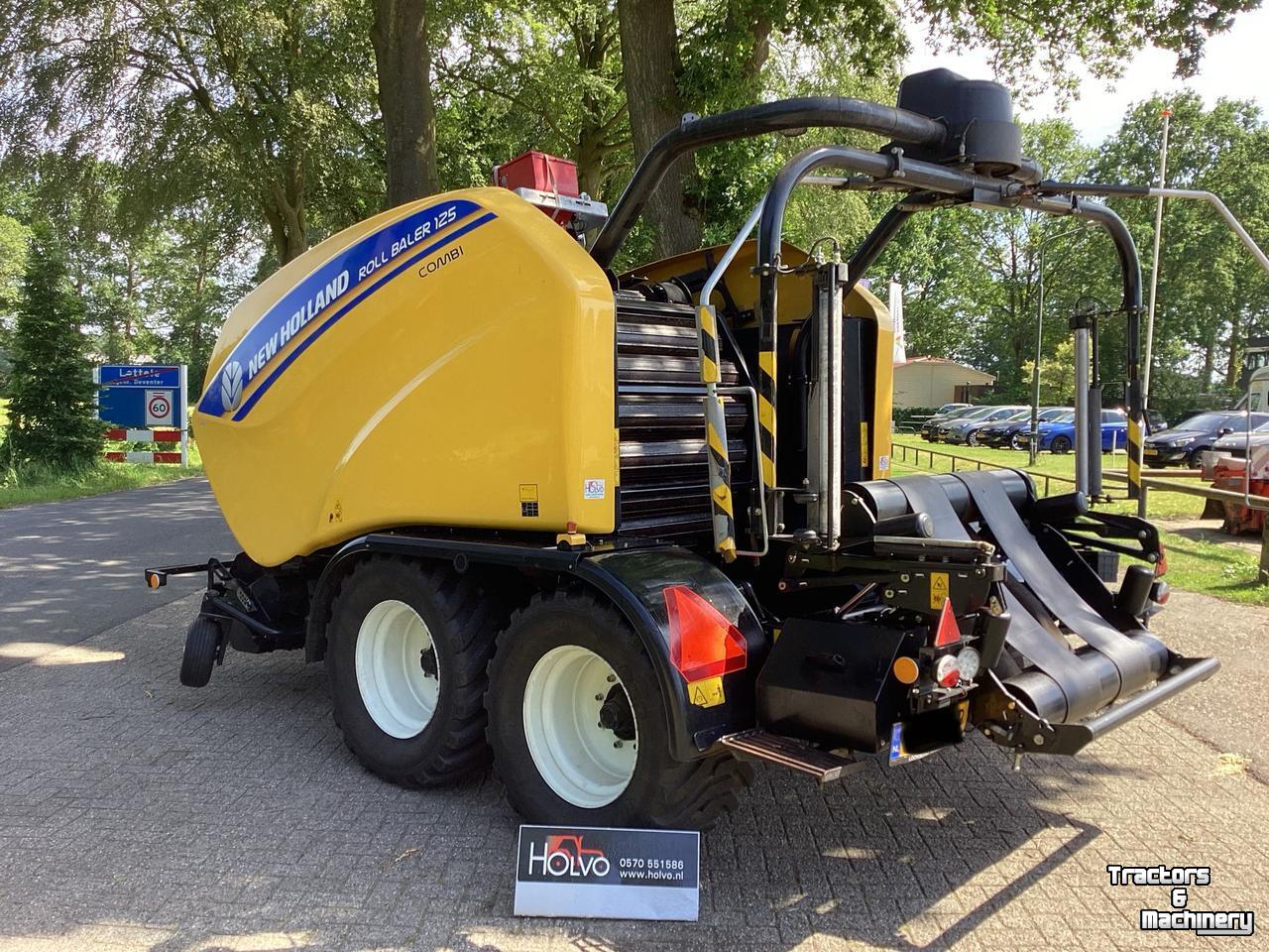 Persen / Balenpers / Pakkenpers New Holland ROLL BALER 125