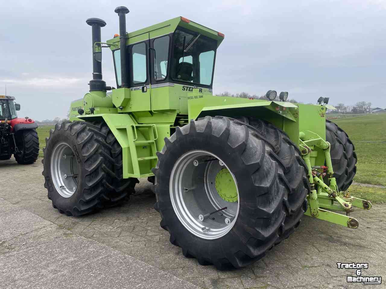 Tractor / Trekker Steiger Panther III ST-325