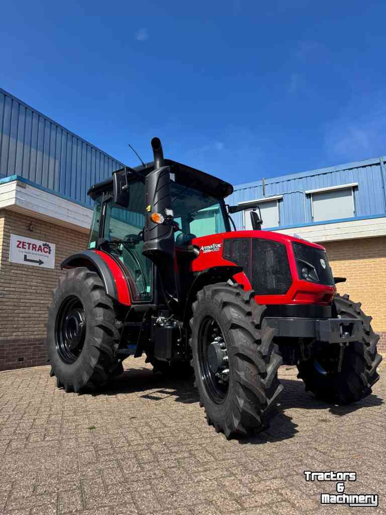 Tractor / Trekker  ArmaTrac 1054e+