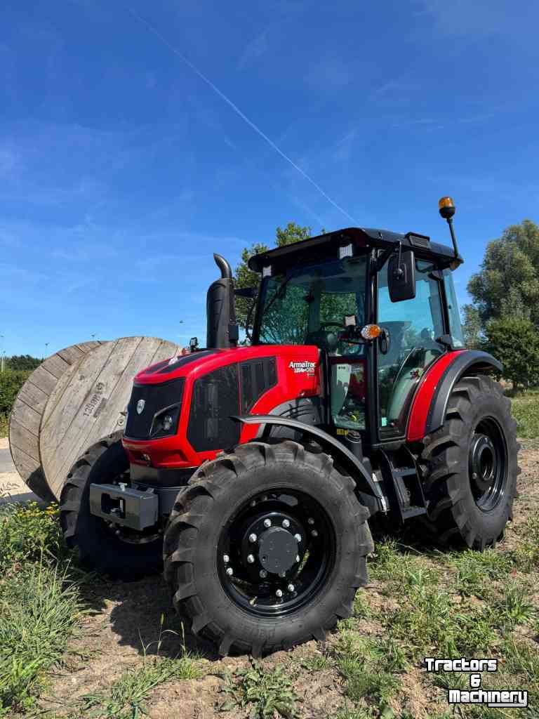 Tractor / Trekker  ArmaTrac 1054e+