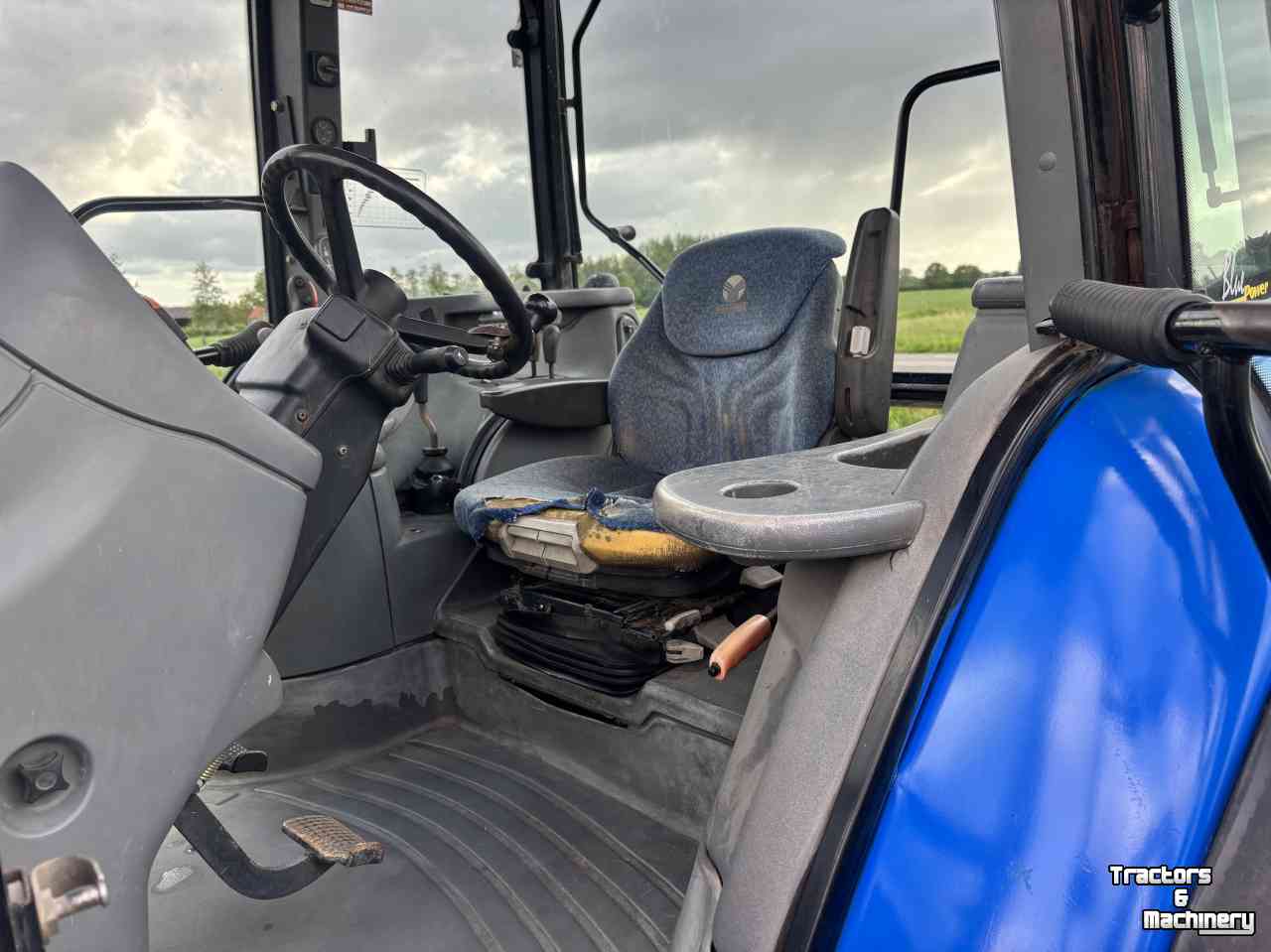 Tractor / Trekker  Nee holland ts90