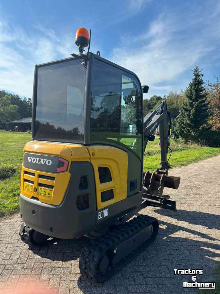Mini-graver / Mini-graafmachine Volvo EC18D