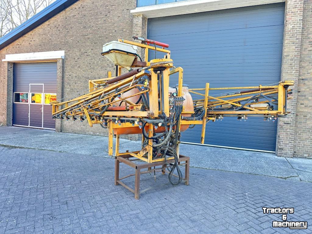 Gedragen Veldspuit Cebeco 24 MTR VELDSPUIT