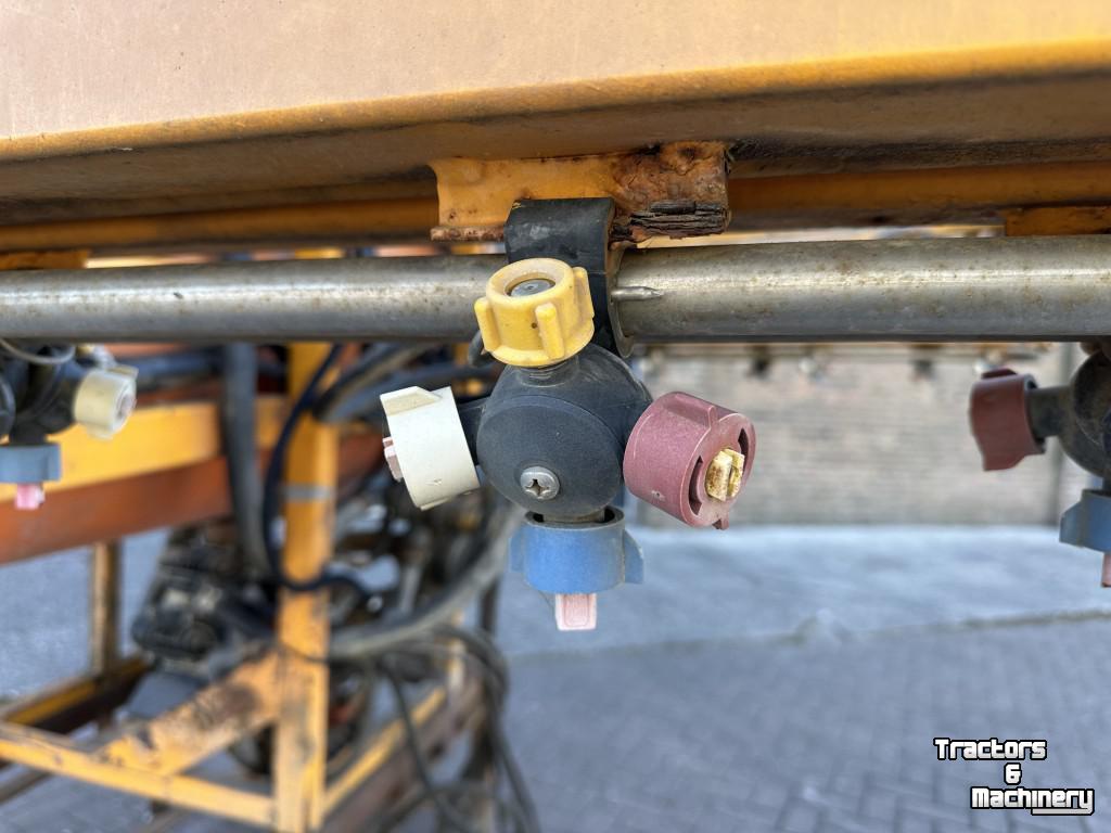 Gedragen Veldspuit Cebeco 24 MTR VELDSPUIT