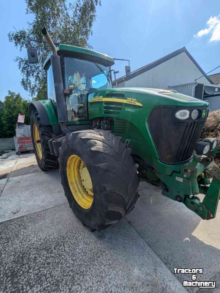 Tractor / Trekker John Deere 7820