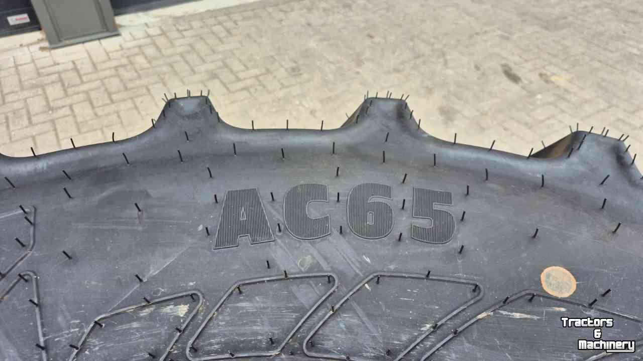 Wielen, Banden, Velgen & Afstandsringen  Mitas 540/65R24 NEW 100% + Mitas 600/65R38 NEW 100%