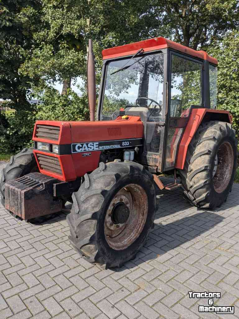 Tractor / Trekker Case-IH 833