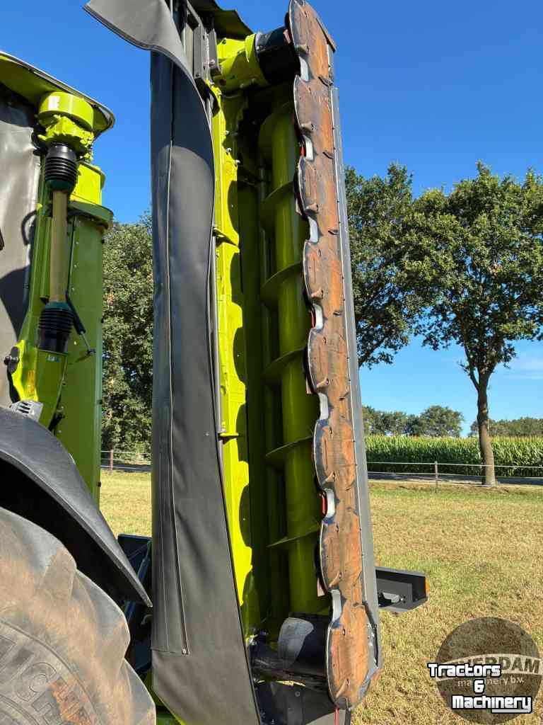 Maaier  Claas Disco 3200 + Claas Disco 9300