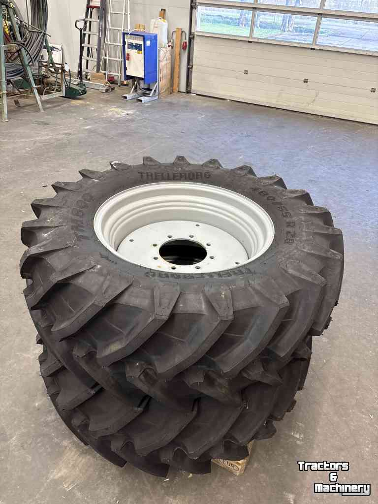 Wielen, Banden, Velgen & Afstandsringen Trelleborg 480/65R28 Trelleborg TM 800