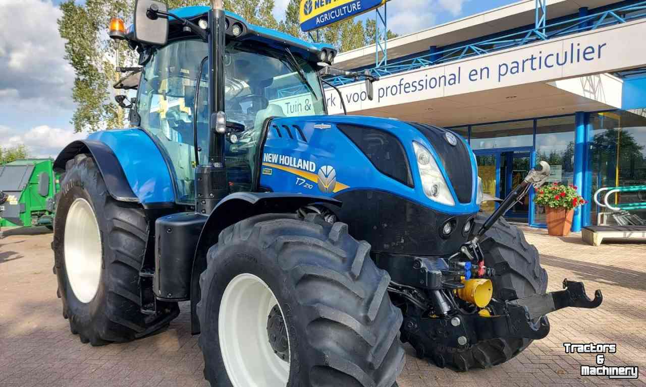 Traktoren New Holland T7.210AC MY15