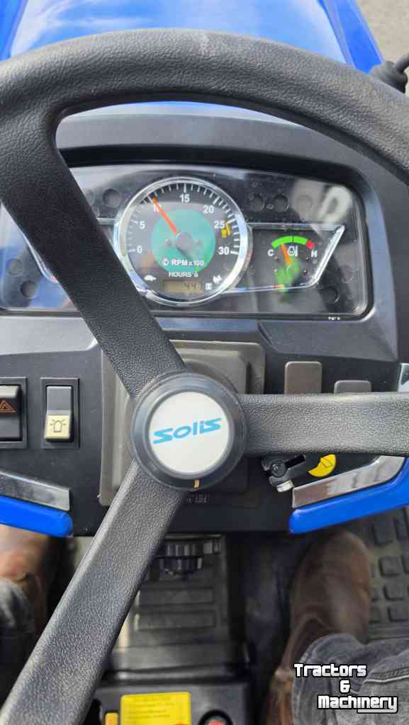 Compact tractor Solis 26