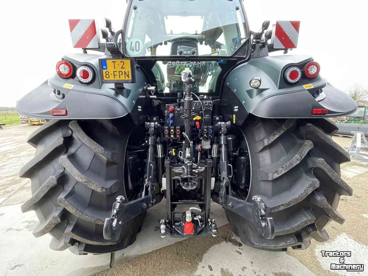 Traktoren Deutz-Fahr Agrotron 7250 TTV Warrior Mat groen