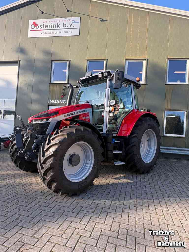 Tractor / Trekker Massey Ferguson 5S.125 Eff DYNA VT