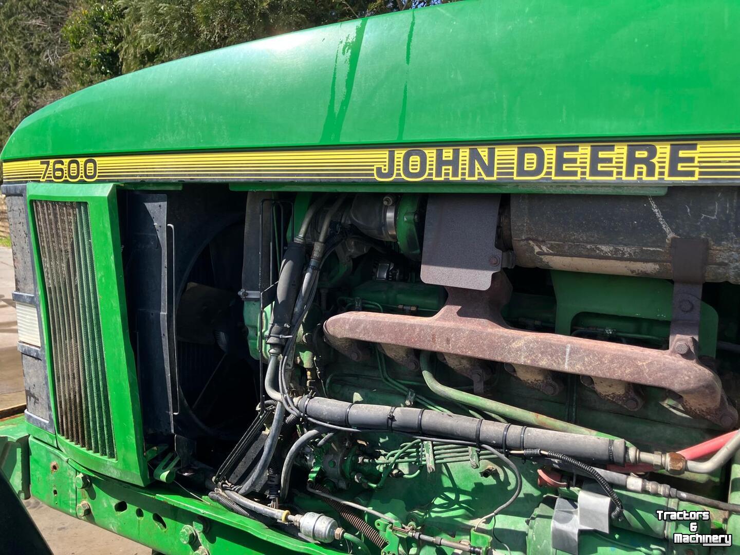 Tractor / Trekker John Deere 7600
