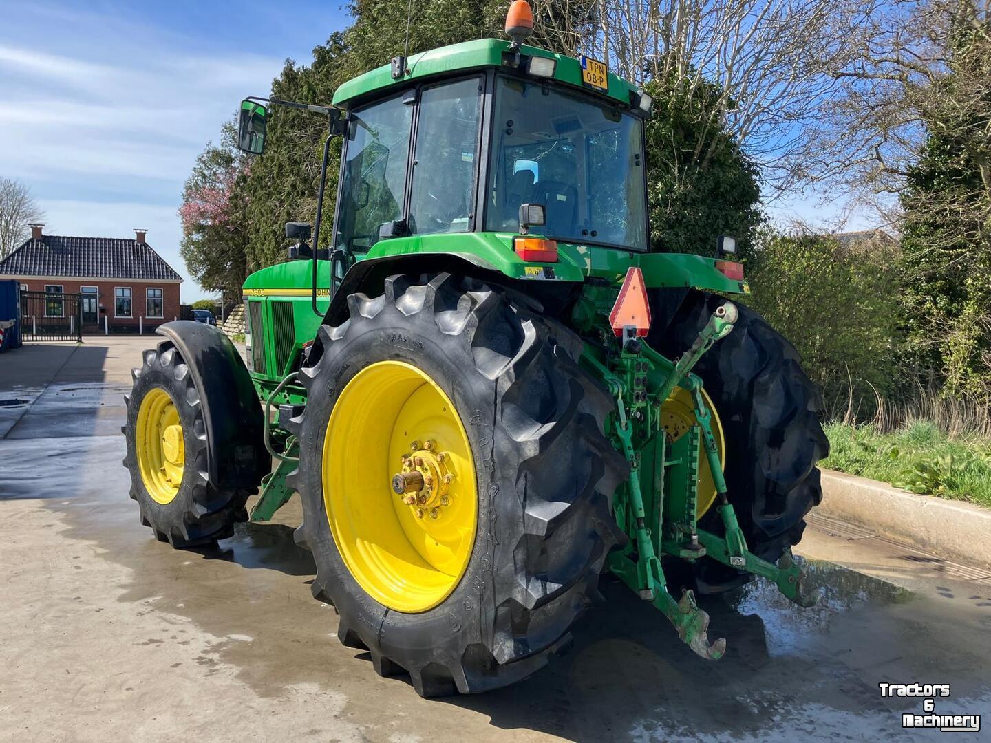 Tractor / Trekker John Deere 7600