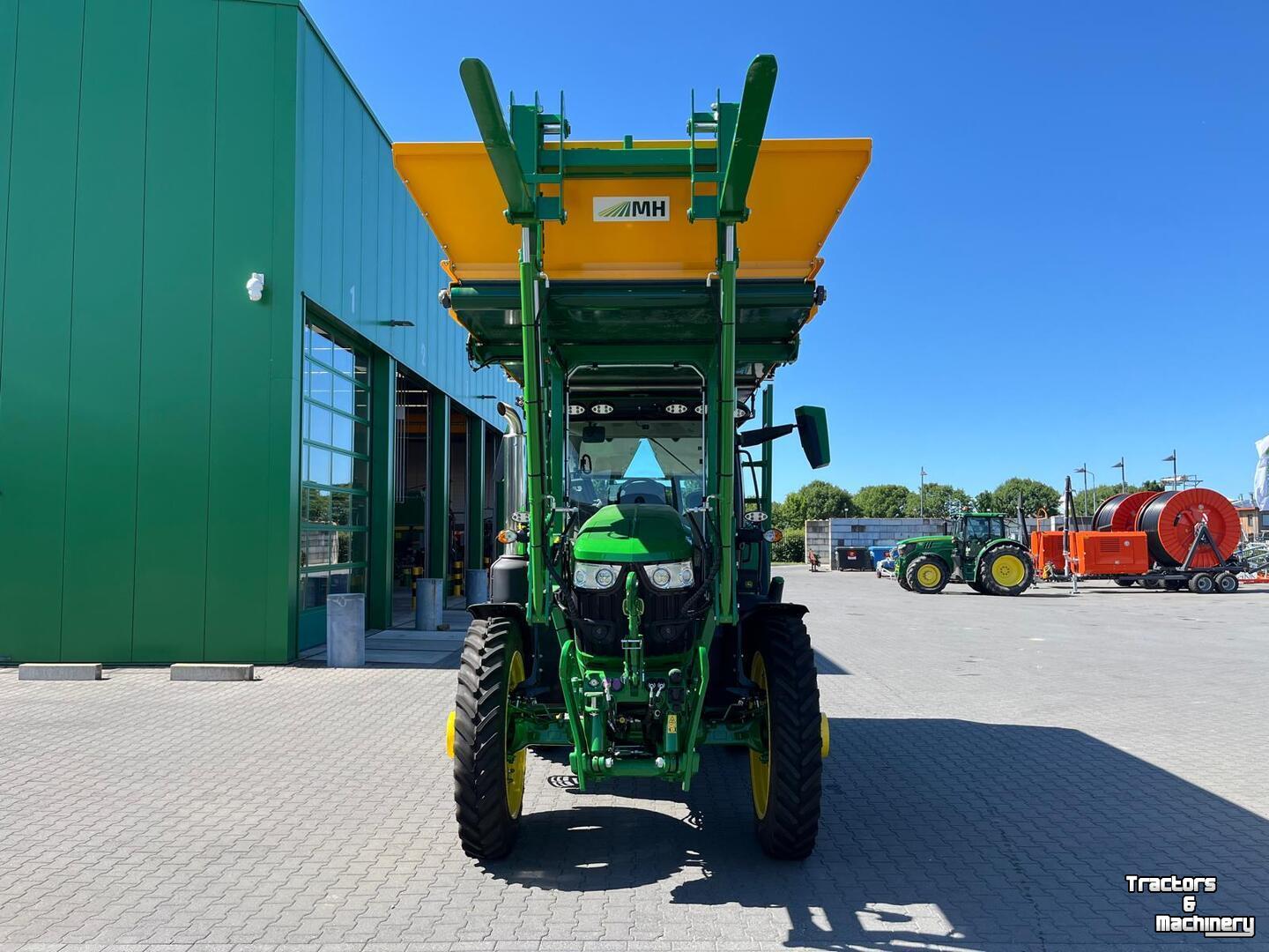 Tractor / Trekker John Deere 6R 155