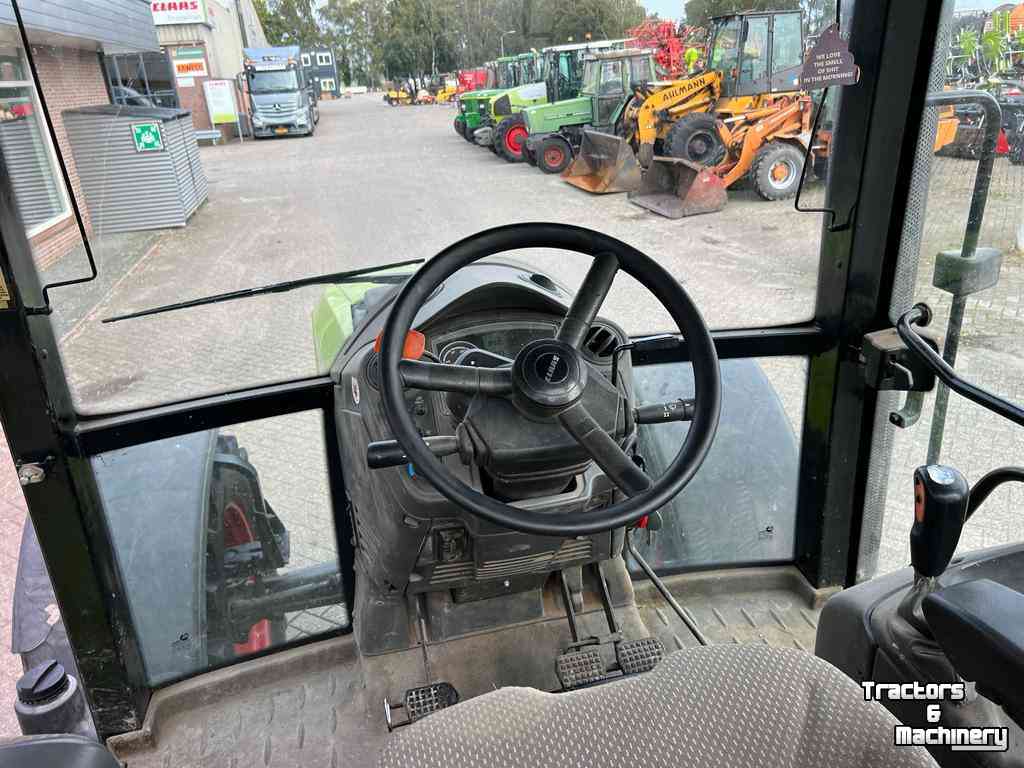 Traktoren Claas Arion 410