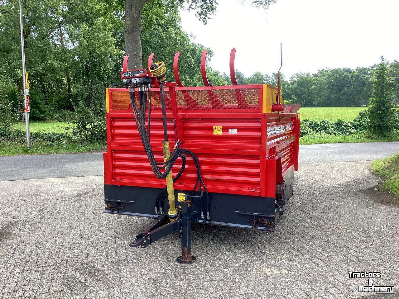 Blokkendoseerwagen Schuitemaker Amigo 20s