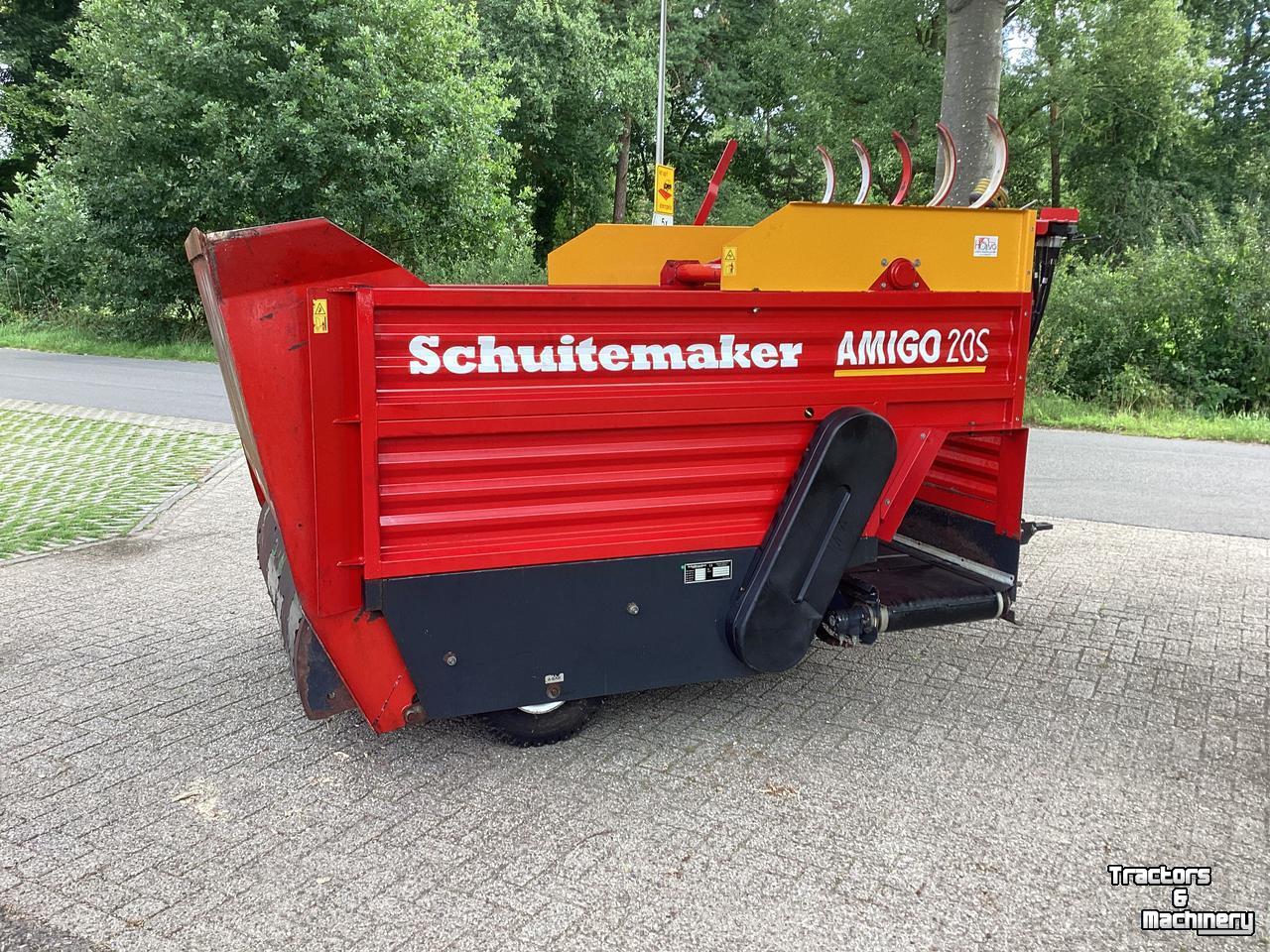 Blokkendoseerwagen Schuitemaker Amigo 20s
