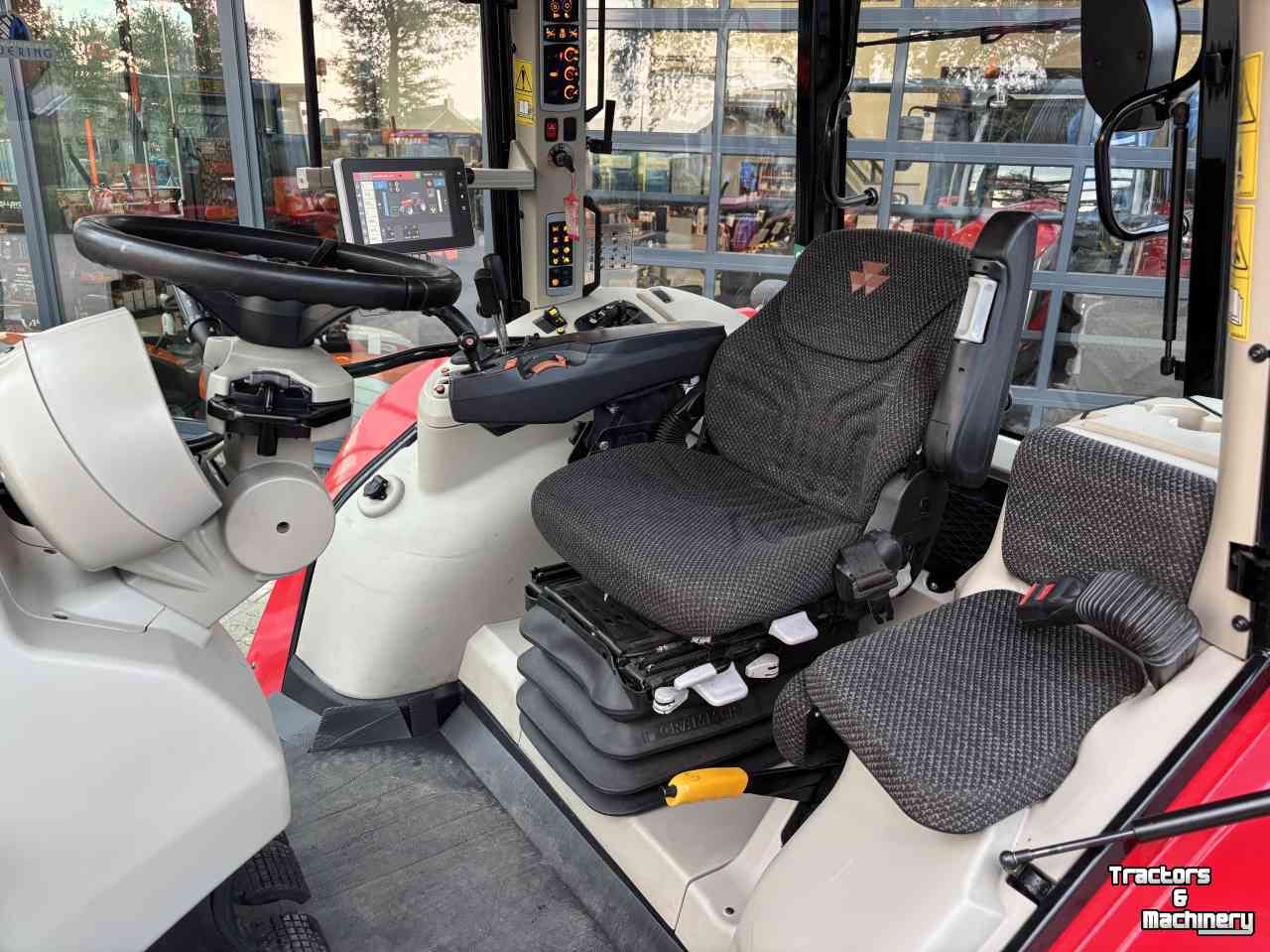 Tractor / Trekker Massey Ferguson 7718S Efficiënt Dyna- VT